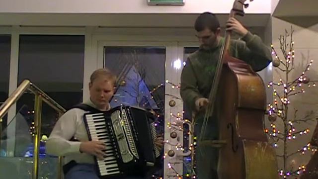 Accordion - Satin doll смотреть онлайн
