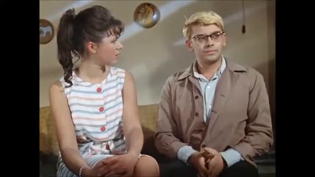 Скажите, Лида. У вас не бывает... смотреть онлайн