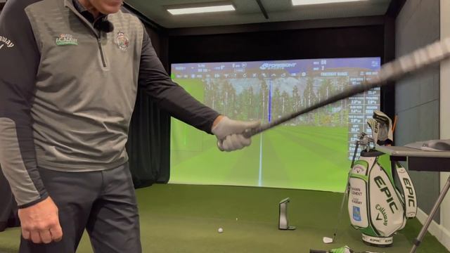 5 WAYS TO GUARANTEE A PERFECT GOLF GRIP!! смотреть онлайн