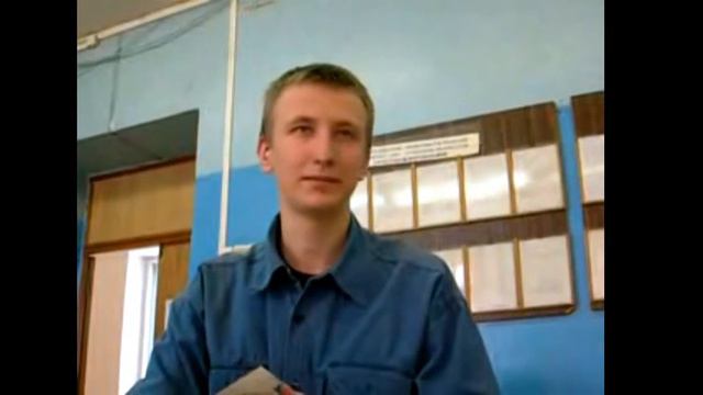 Пацан уходит с урока и шлёт учителя смотреть онлайн