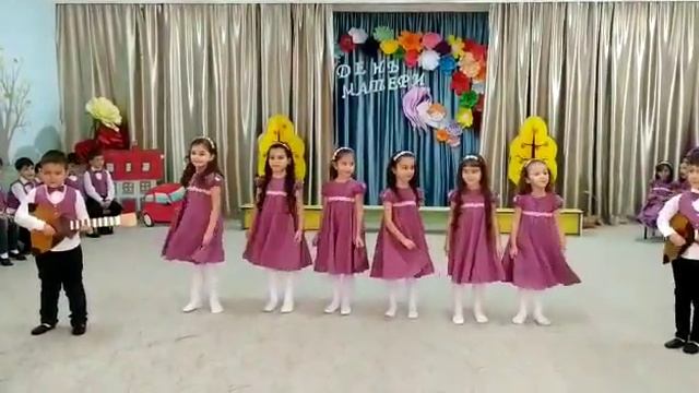 Детский сад №142 "Карамель" г.Грозный - День матери, подготовительная группа «Котята», 2019 года смотреть онлайн