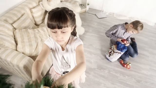 ТЦ Я "Новый год в Октябре" смотреть онлайн