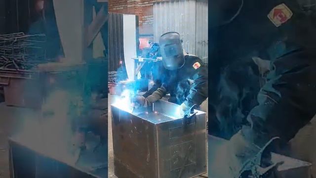 welding сварка печь для бани #псков #сварка #печьдлябани #welding смотреть онлайн