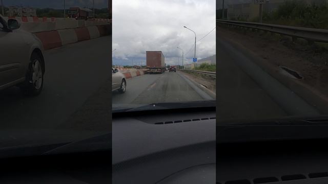 пробка на М7 в районе Ногинска Светофор плюс ремонт дороги жёсткая пробка смотреть онлайн