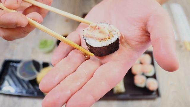 Sakura Sushi Обзор Кишинёв! Зажали авокадо ) смотреть онлайн