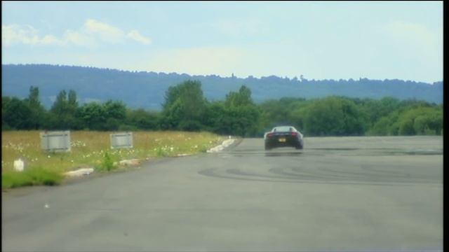 Fifth Gear: McLaren MP4-12C Vs Ferrari 458 Italia смотреть онлайн