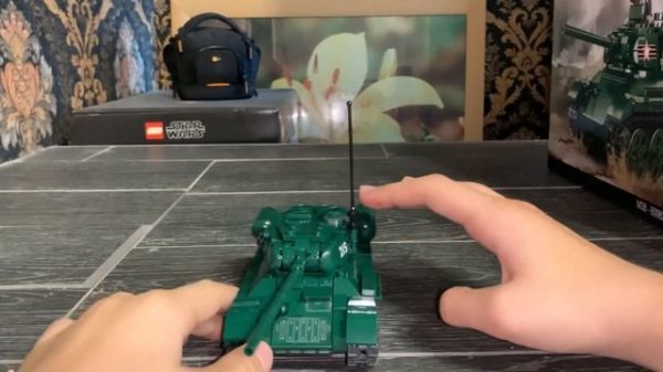 Обзор на Т-34-85 от Sluban (M38-B0982)(T-34 из Лего)