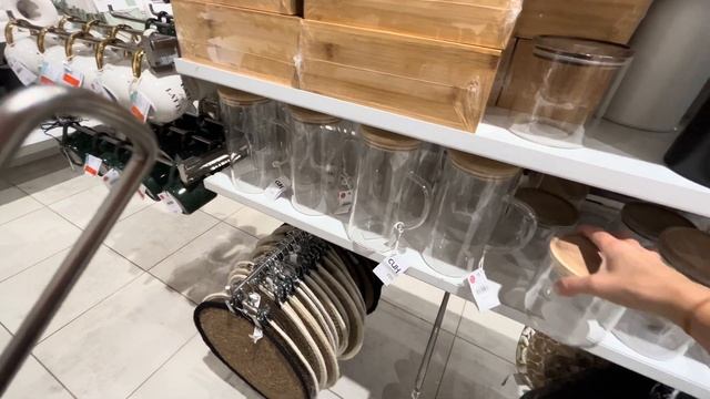 Разговор по душам, маникюр, Sinsay, помыла окна, чудо-помощник появился смотреть онлайн