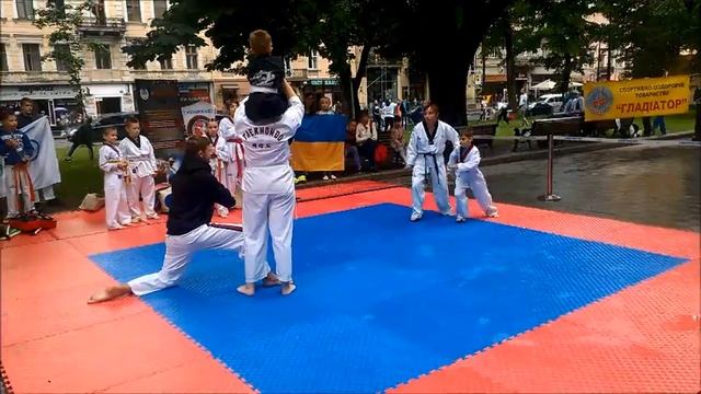 Олимпийский урок. Город Львов смотреть онлайн