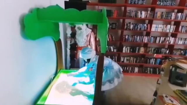 Новогодняя экскурсия смотреть онлайн