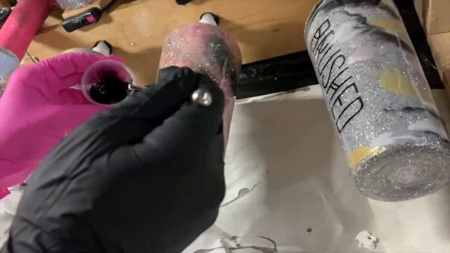 Rose Gold Milky Way Tumbler Tutorial | Made By Mani & Mal смотреть онлайн