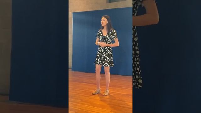 I Feel Pretty from West Side Story смотреть онлайн
