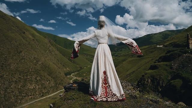 Canon 6d mark II красивый ролик в горах Осетии смотреть онлайн