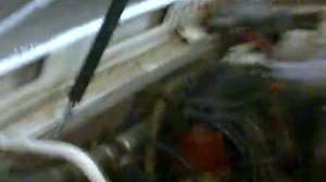 газовый упор капота на Ниве 21213