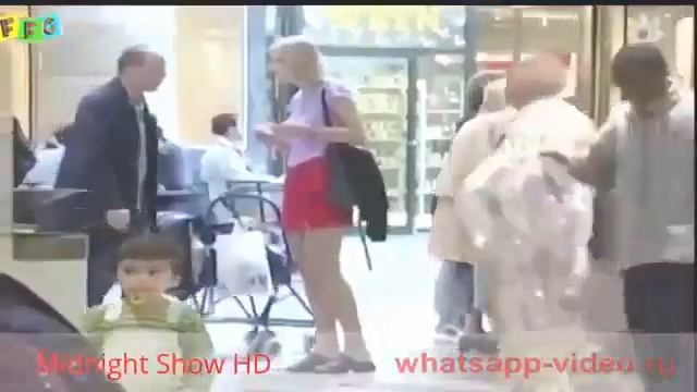 Извращенец в очереди смотреть онлайн