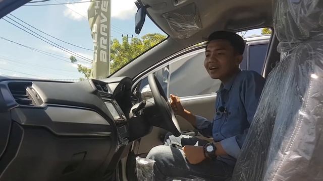 REVIEW Honda Mobilio facelift смотреть онлайн