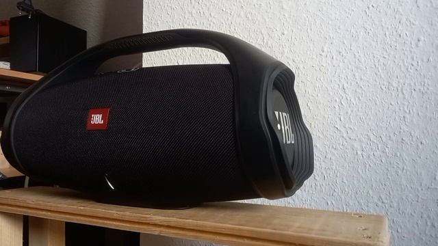 Jbl charge 5 vs boombox 2 | booth AC mode 40W vs 80W??? смотреть онлайн