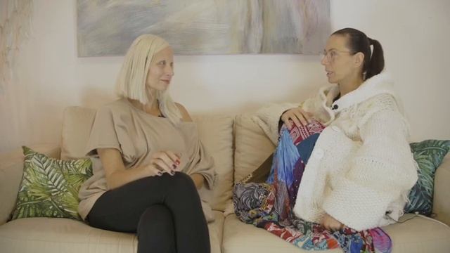 Jesteś typem „odklejonym od rzeczywistości, nieprzystającym, niedopasowanym do świata”? To posłucha смотреть онлайн