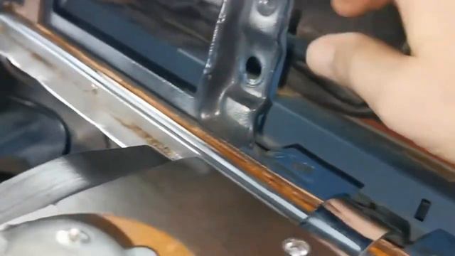 Heater Box Replacement on a 1972 Mercedes 280 SE W108 смотреть онлайн