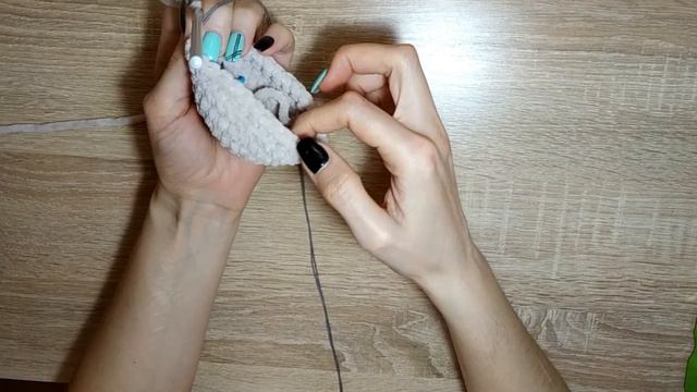 ЗАЙКА В ПЛАТЬЕ ЧАСТЬ 1 (ТЕЛО). АМИГУРУМИ ИГРУШКИ КРЮЧКОМ ИЗ ПЛЮШЕВОЙ ПРЯЖИ AMIGURUMI KNITTING SCHEM смотреть онлайн