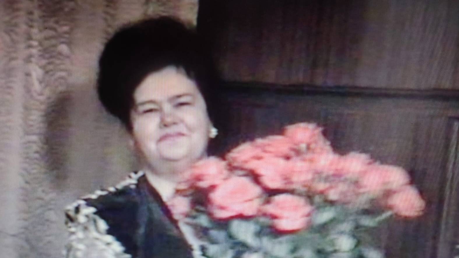 1999 юбилей Мамы- дома