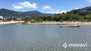 Река впадающая в море. Лазаревское.