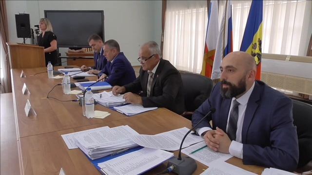 Деньги на покупку важного медицинского оборудования не смогли освоить в Новочеркасске а 2022 году. смотреть онлайн