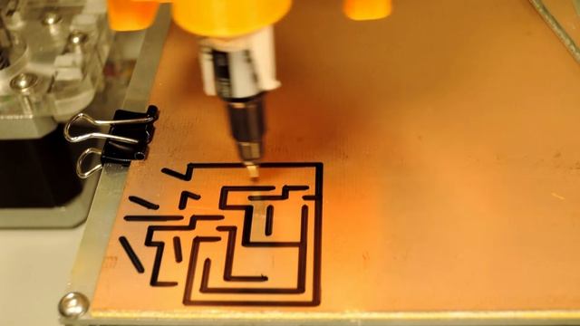 Рисование платы маркером на 3D принтереРисование платы маркером на 3D принтере смотреть онлайн