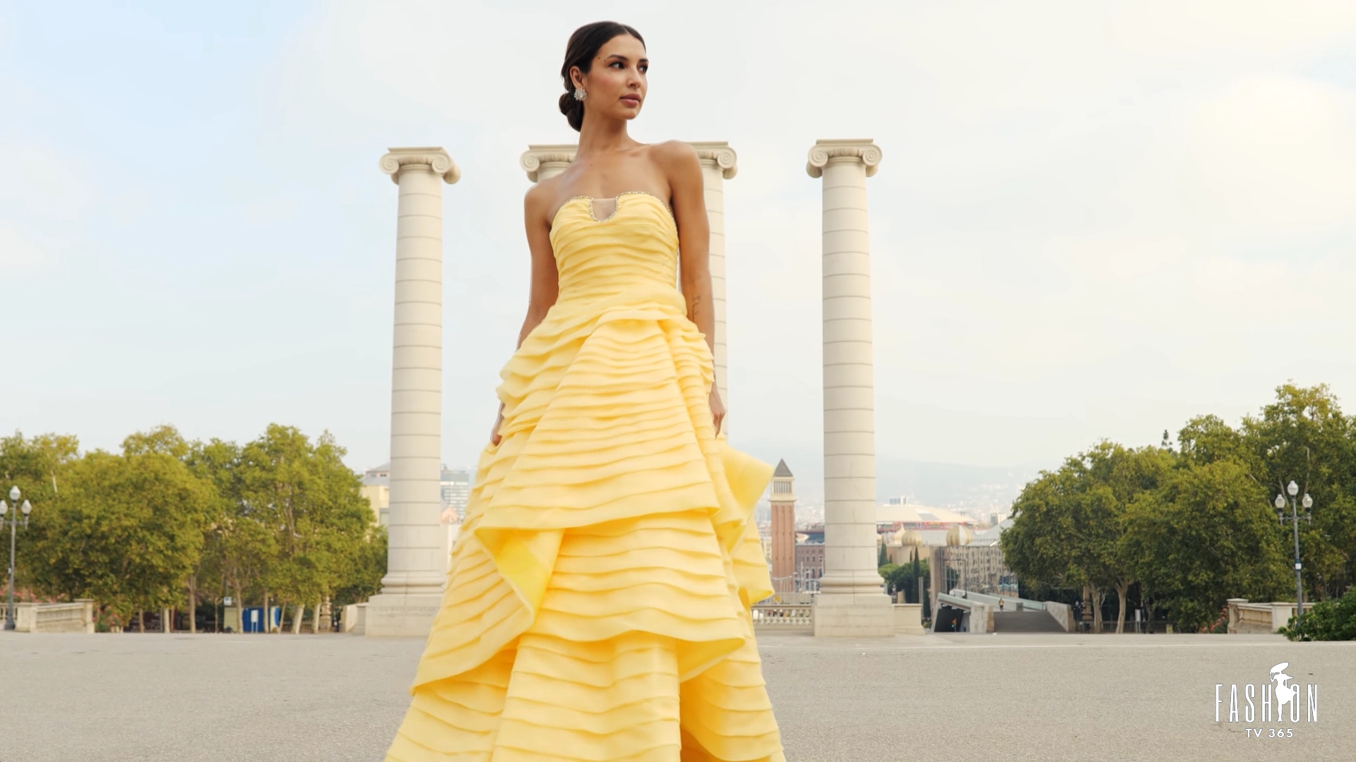 ANNO - коллекция вечерних платьев смотреть онлайн