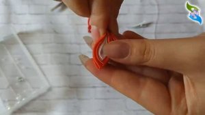 Заколка стрекоза из атласных лент и бисера