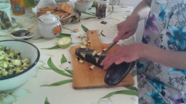 как правильно нарезать баклажаны смотреть онлайн