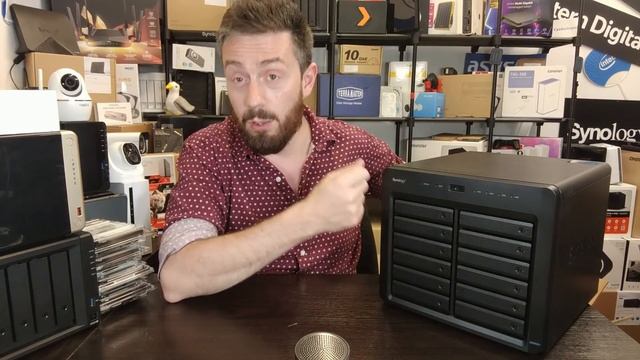 Synology DS2422+ NAS Review смотреть онлайн
