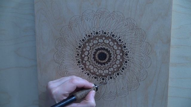 Pyrography Art - Mandala Flower wood burning time lapse смотреть онлайн