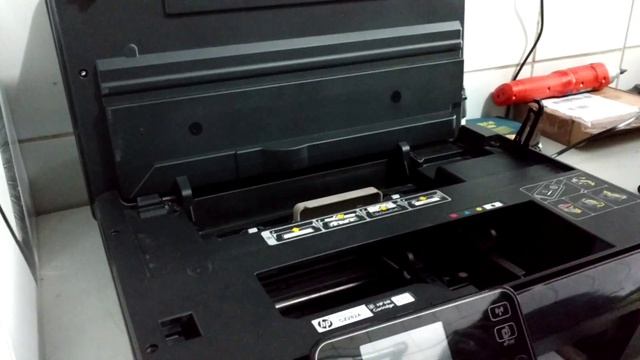 Remover cabeça de impressão HP DeskJet Ink Advantage 5525 смотреть онлайн