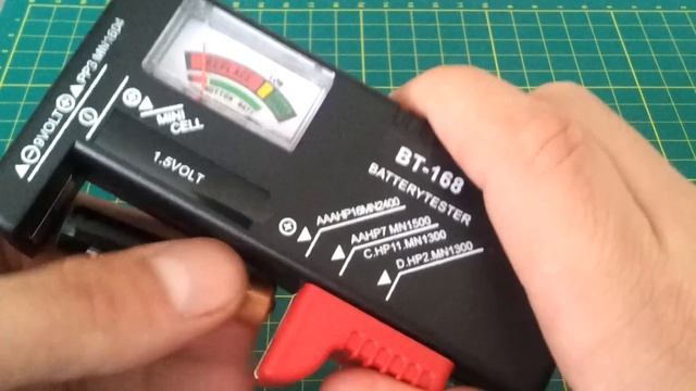 Overview BT-168 Tester AA AAA C D 9V 1.5V Button Cell Battery Volt Voltage Tester Checker Indicator смотреть онлайн