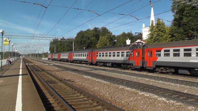 Электропоезд ЭР2Т-7238 станция Бородино смотреть онлайн