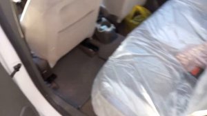 Воздуховоды под передними сиденьями и где находится номер краски у Шевроле Кобальт.