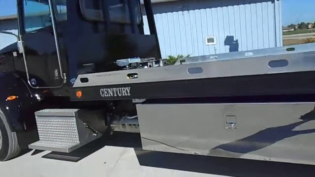2014 Peterbilt with 22ft Century LCG Steel 16 Series Bed смотреть онлайн