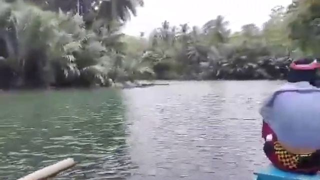 Pump Boat, Bampot,Bangka,or Sakayan-is an outrigger canoe powered by s small gasoline engine. смотреть онлайн
