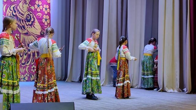 Фольклорный ансамбль "НЕДЕЛЬКА" г. Кемерово смотреть онлайн