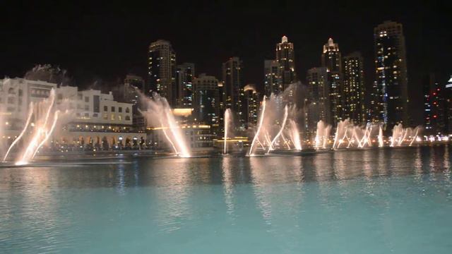 Поющий Фонтан в Дубае смотреть онлайн