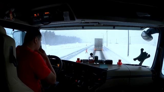 Трасса М7. Снег и гололёд. Стоим. Транспортный коллапс смотреть онлайн