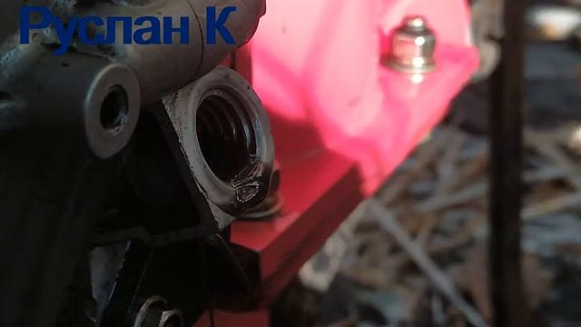 Мотоблок. Дымит, стучит, работает с перебоями как прогреется. Первые осмотр... #РусланК смотреть онлайн