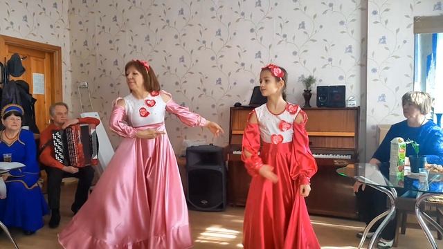 Галина Корнилова, Лина Соломитцева Мама мамочка смотреть онлайн