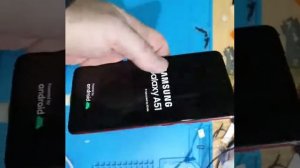 Samsung Galaxy A51 чёрный экран после надписи Samsung