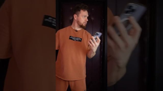 ПРИСЕЛА НА ДОРОЖКУ!) ПОХОДУ БУДЕТ ОН МЕНЯ ДОЛГО ЖДАТЬ) а вы берете с собой телефон?#shorts смотреть онлайн