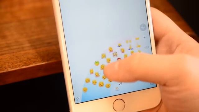 Word Flow Review the one handed keyboard for iPhone 1 смотреть онлайн