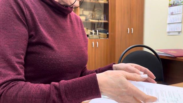 Начальник Управления Образования г. Сарапула боится НА КАМЕРУ отвечать на вопросы по поводу ОГЭ. смотреть онлайн