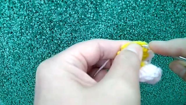 Crochet pansy/ Как связать крючком цветочек Анютины глазки/ для начинающих смотреть онлайн