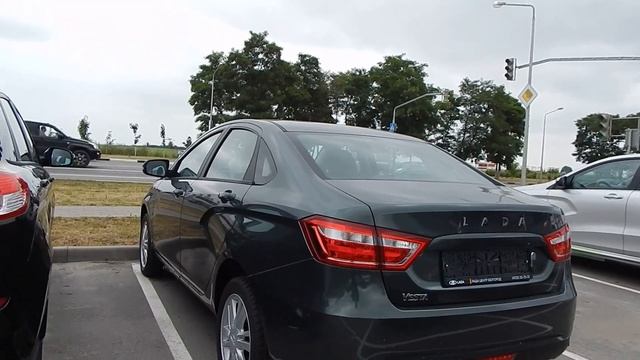 LADА VESTA 2017 : цвет Криптон ( 372) смотреть онлайн